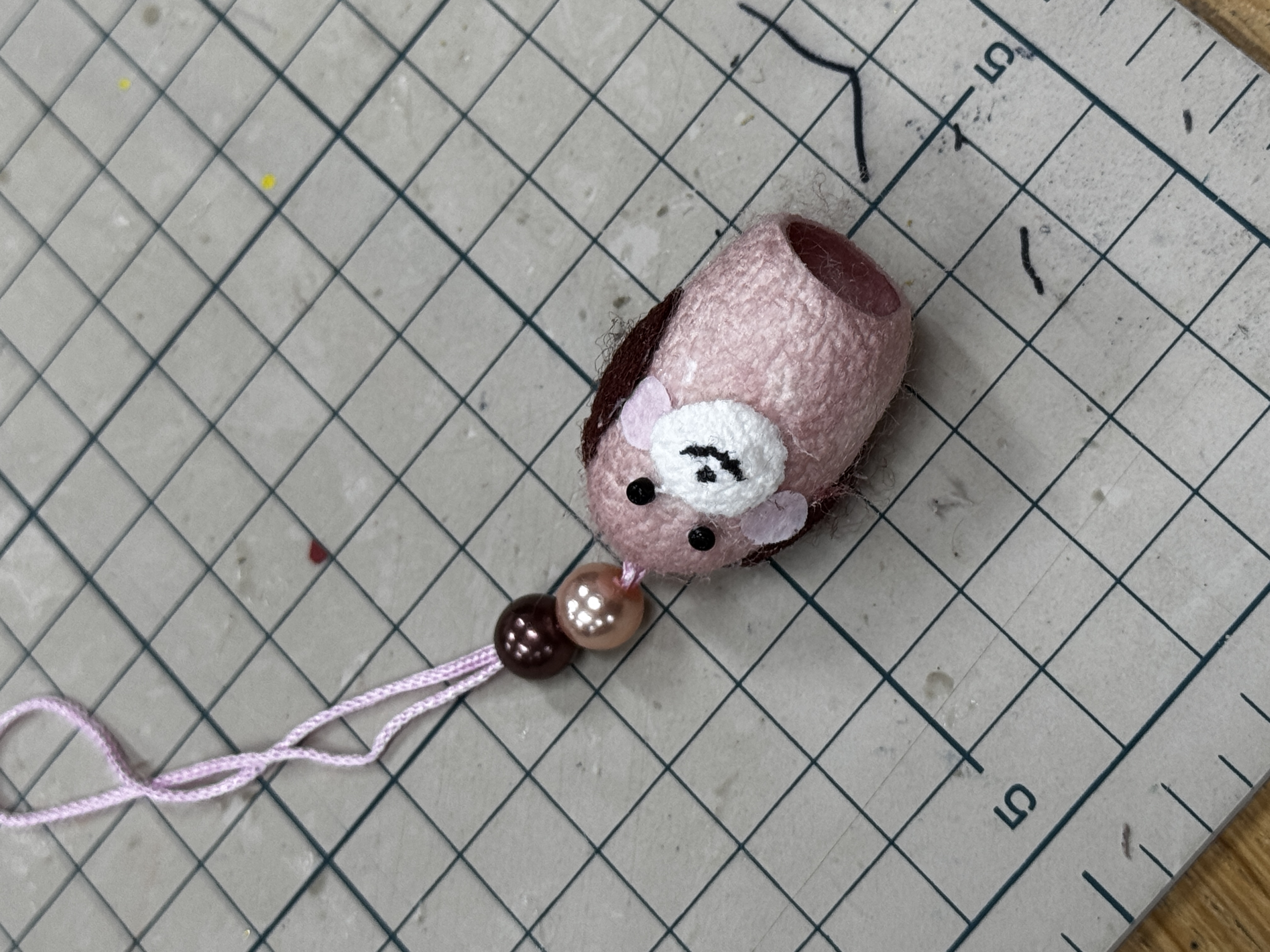 繭玉キーホルダー